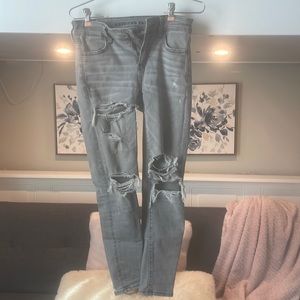 gray american eagle skinny jeans size 0 x-short